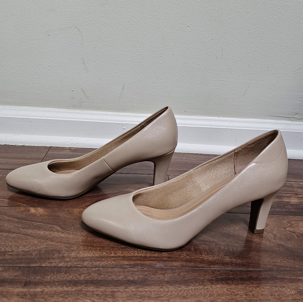 Abella True Comfort Galaxy Heels